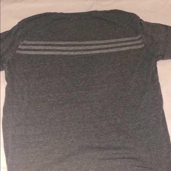 Adidas t shirt - Picture 3 of 3
